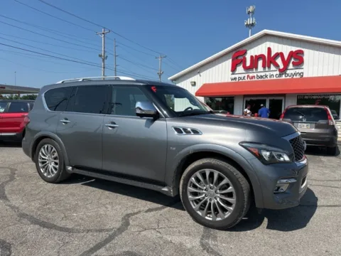 Gray 2016 INFINITI QX80 for sale in Grove City, OH