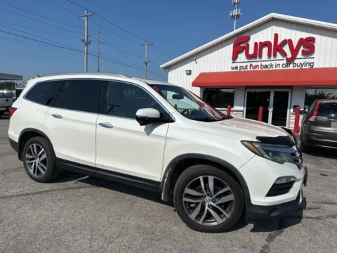 Red 2016 Honda Pilot Touring for sale in Grove City, OH