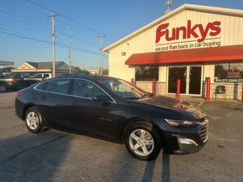 Unknown 2023 Chevrolet Malibu LT for sale in Grove City, OH