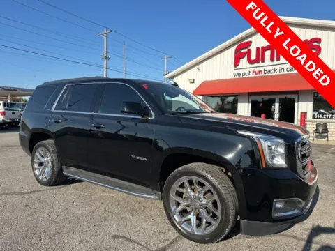 Black 2017 GMC Yukon SLT for sale in Grove City, OH