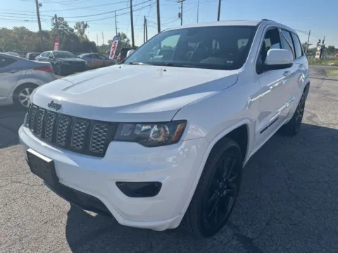 Another view of 2019 Jeep Grand Cherokee Altitude for sale in Grove City, OH at Funky's Automotive - A division of ETC Auto Group