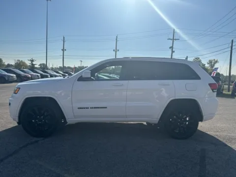 More photos of 2019 Jeep Grand Cherokee Altitude at Funky's Automotive - A division of ETC Auto Group, OH
