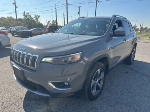 Another view of 2020 Jeep Cherokee Limited for sale in Grove City, OH at Funky's Automotive - A division of ETC Auto Group