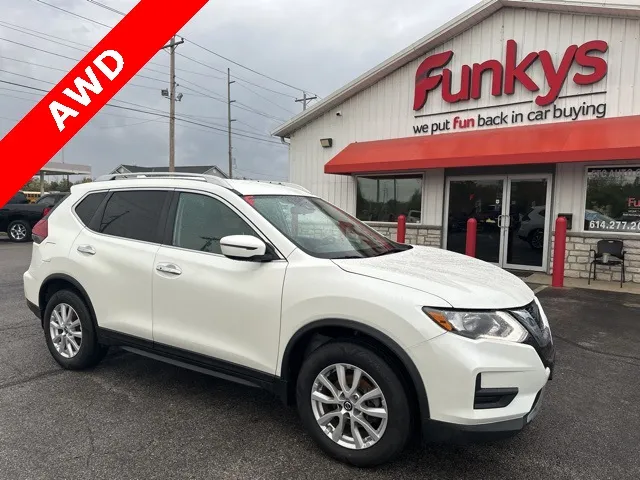 2019 Nissan Rogue SV for sale in Grove City, OH