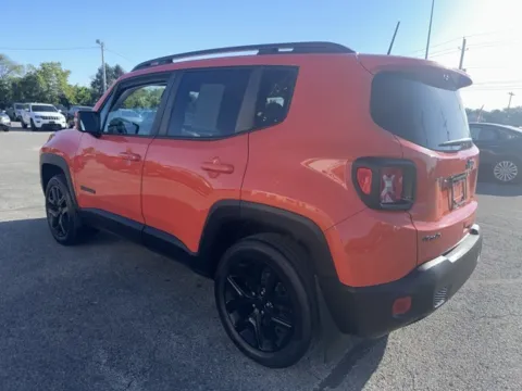 More photos of 2018 Jeep Renegade Altitude at Funky's Automotive - A division of ETC Auto Group, OH