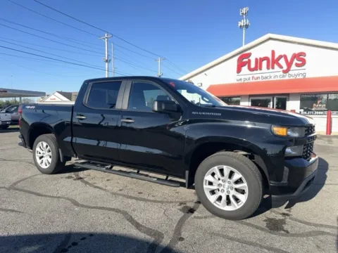 Black 2021 Chevrolet Silverado 1500 Custom for sale in Grove City, OH