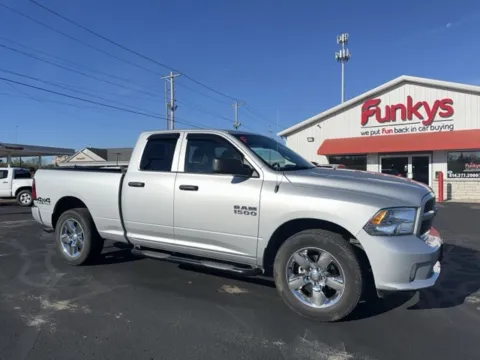 Silver 2018 Ram 1500 Express for sale in Grove City, OH