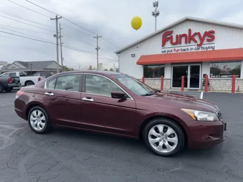 Red 2009 Honda Accord EX-L for sale in Grove City, OH