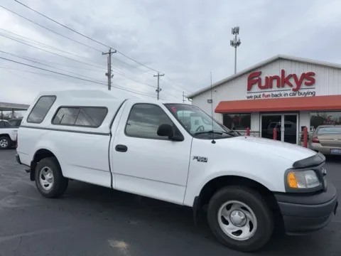 White 2002 Ford F-150 XL for sale in Grove City, OH
