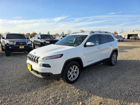 White 2015 Jeep Cherokee Latitude for sale in Boise, ID
