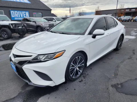 White 2020 Toyota Camry SE for sale in Boise, ID
