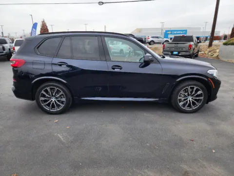 More photos of 2019 BMW X5 xDrive40i at Driven, ID