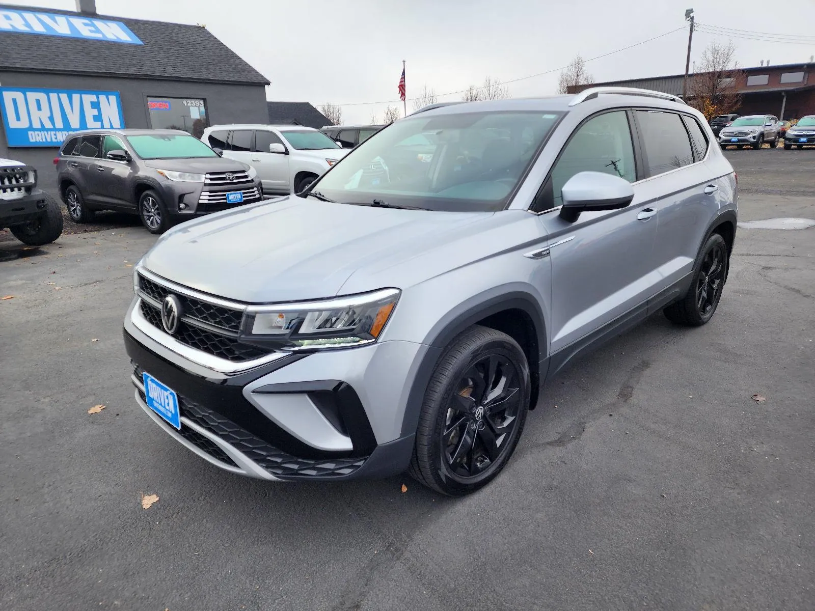 Silver 2022 Volkswagen Taos SE for sale in Boise, ID