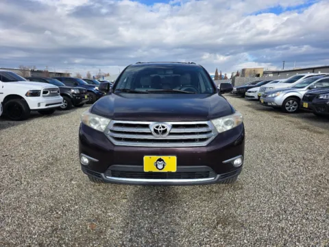 Photos of 2011 Toyota Highlander Limited for sale in Boise, ID at Driven