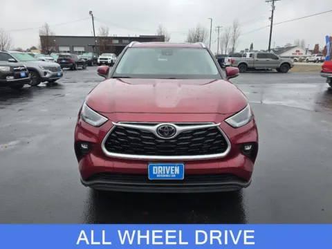 Photos of 2021 Toyota Highlander XLE for sale in Boise, ID at Driven