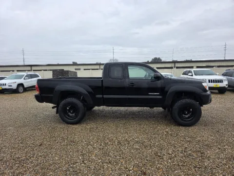 More photos of 2014 Toyota Tacoma at Driven, ID