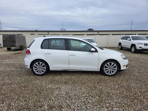 More photos of 2012 Volkswagen Golf TDI at Driven, ID