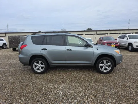 More photos of 2008 Toyota RAV4 at Driven, ID