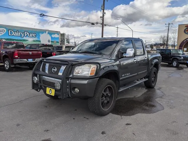 Used 2006 Nissan Titan Crew Cab LE Pickup 4D 1/2 ft for sale in