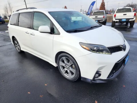 Another view of 2018 Toyota Sienna SE 8-Passenger for sale in Boise, ID at Driven