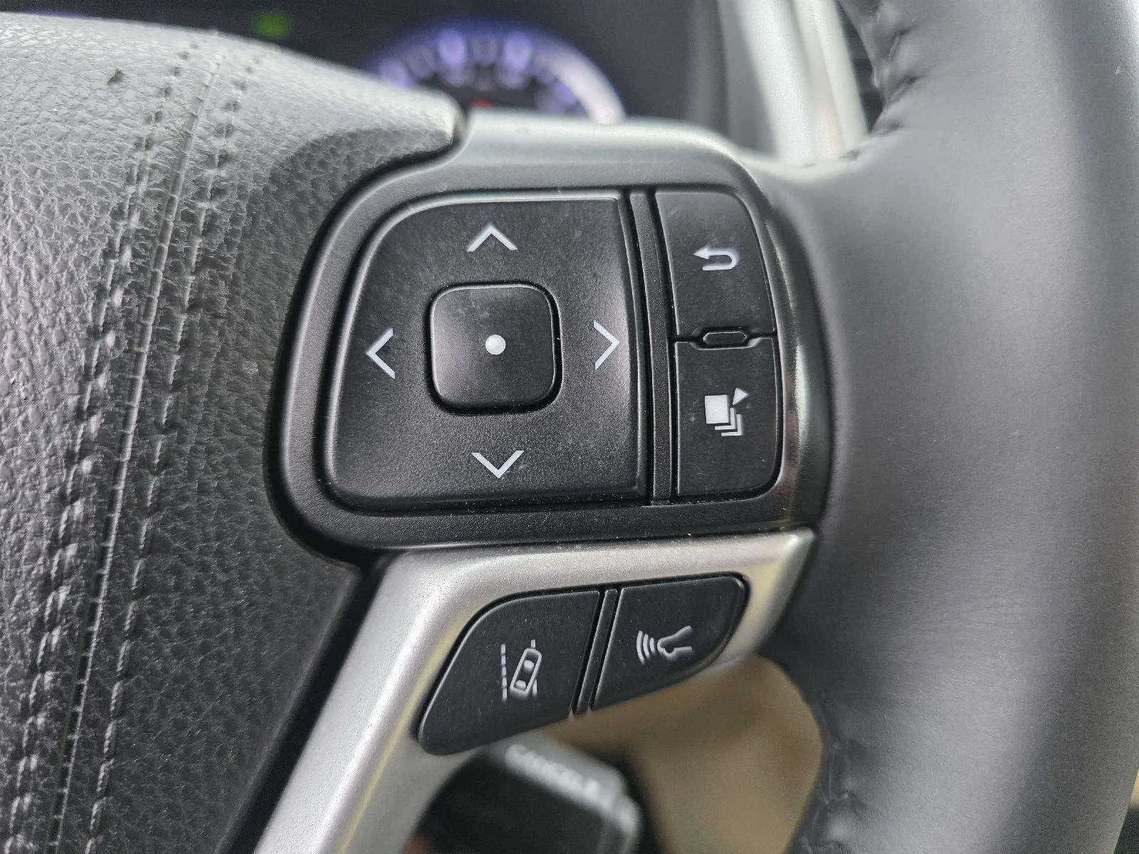 2019 Toyota Highlander Limited - Photo 27