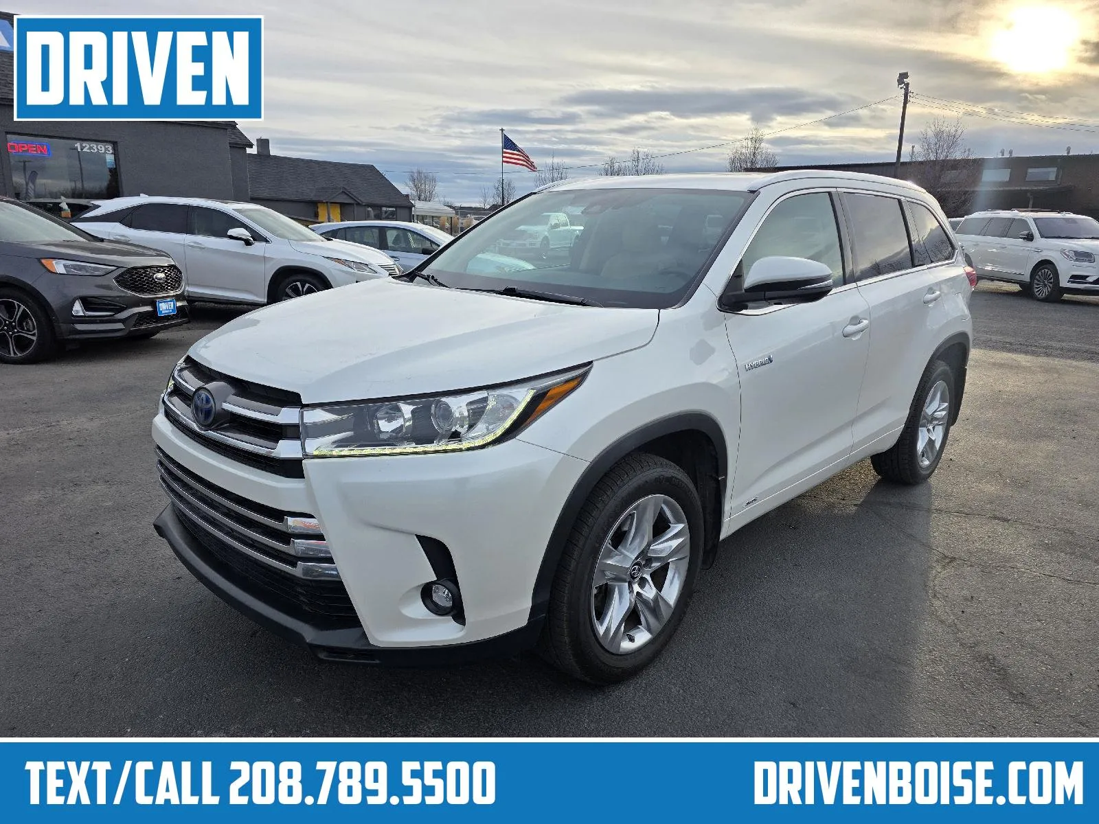 White 2019 Toyota Highlander Hybrid Limited for sale in Boise, ID