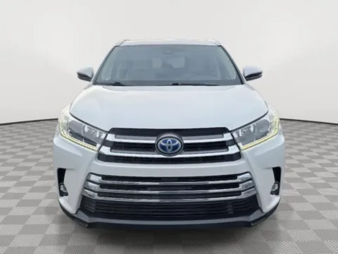 Photos of 2019 Toyota Highlander Hybrid Limited for sale in Boise, ID at Driven