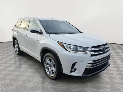 Another view of 2019 Toyota Highlander Hybrid Limited for sale in Boise, ID at Driven