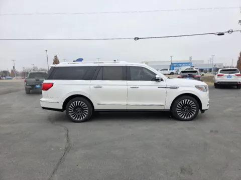 More photos of 2018 Lincoln Navigator L Black Label at Driven, ID