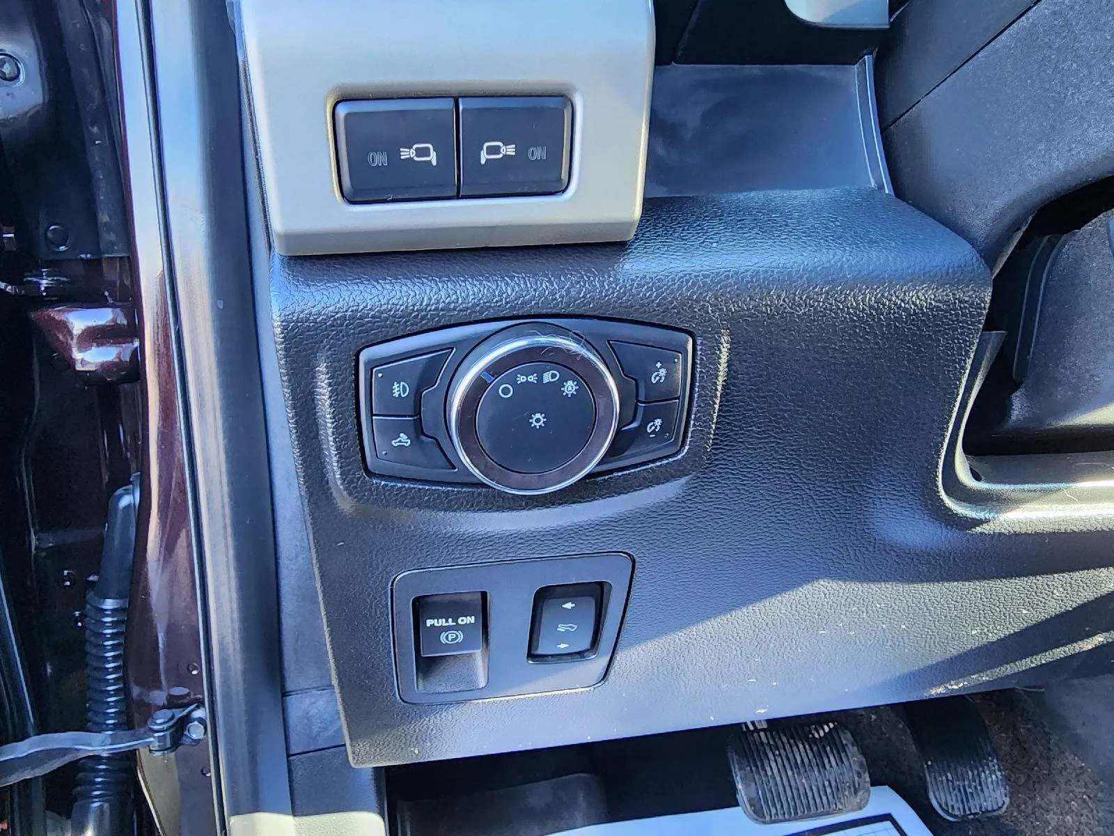 2020 Ford F-150 Lariat - Photo 18