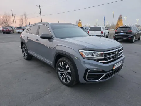 Another view of 2020 Volkswagen Atlas Cross Sport 3.6L V6 SEL R-Line for sale in Boise, ID at Driven