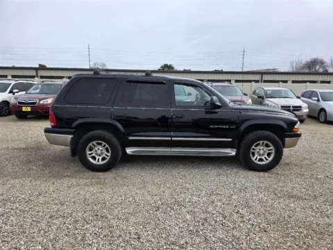 More photos of 2001 Dodge Durango SLT at Driven, ID