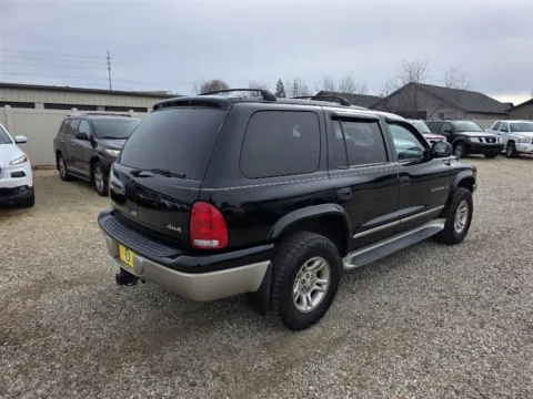 More photos of 2001 Dodge Durango SLT at Driven, ID