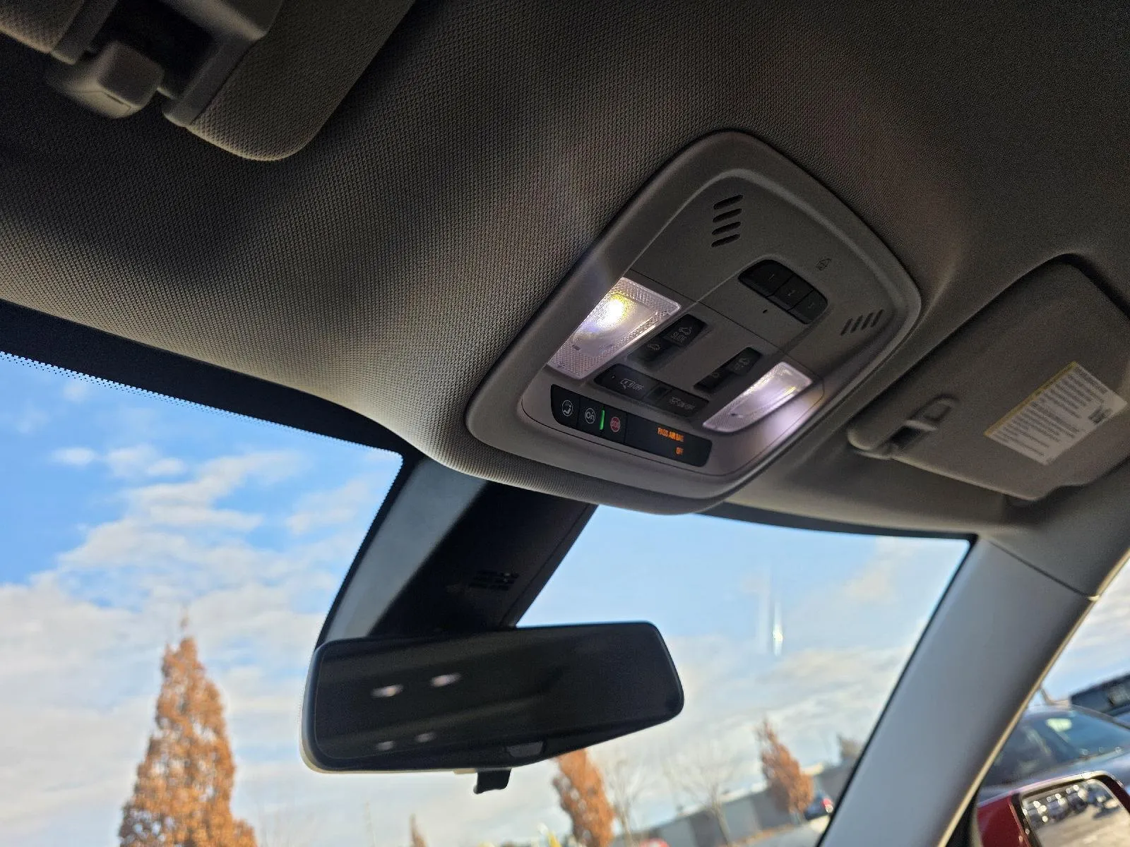 2019 Chevrolet Traverse High Country - Photo 22