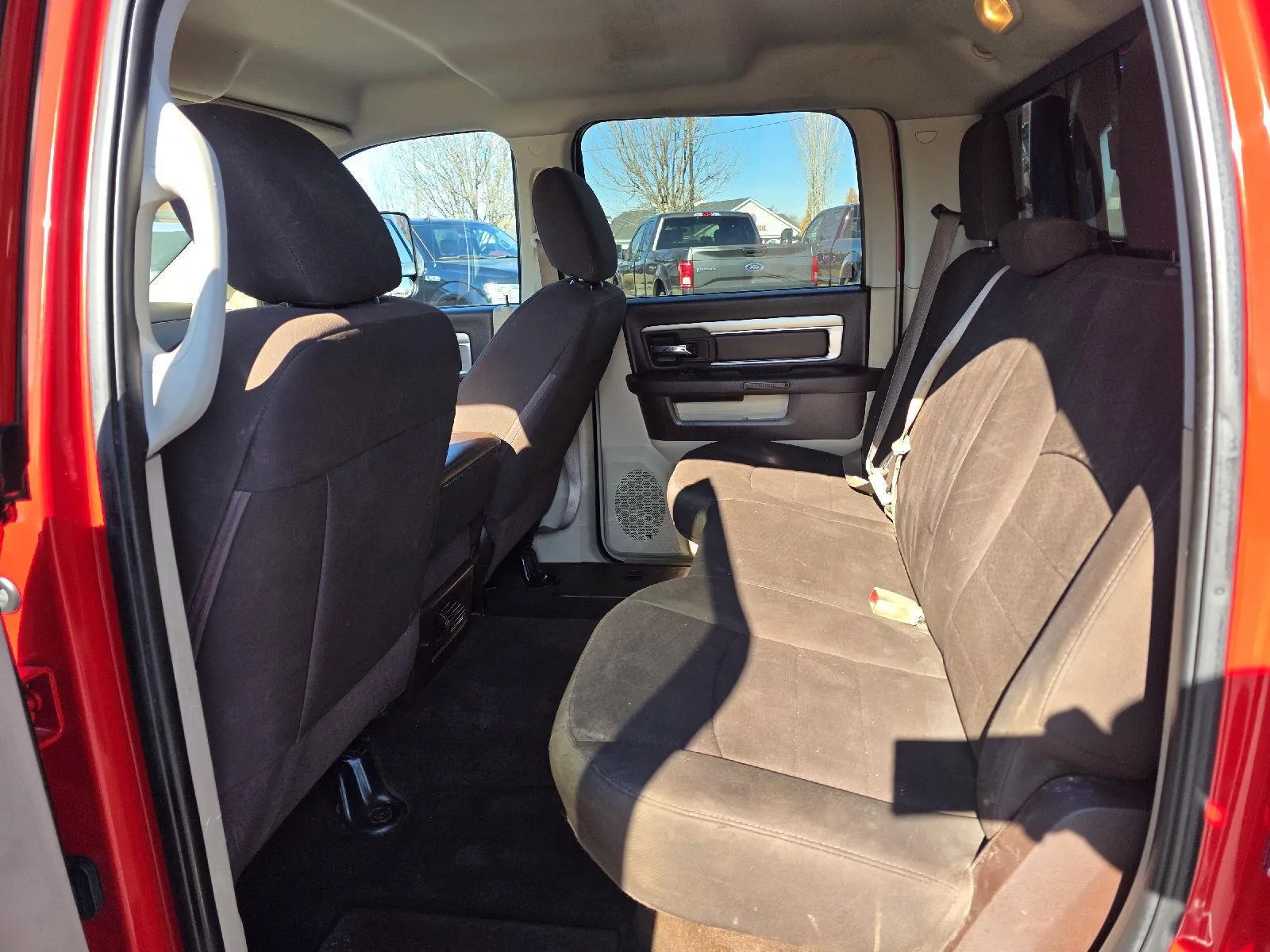 2015 RAM Ram 2500 Pickup SLT - Photo 9