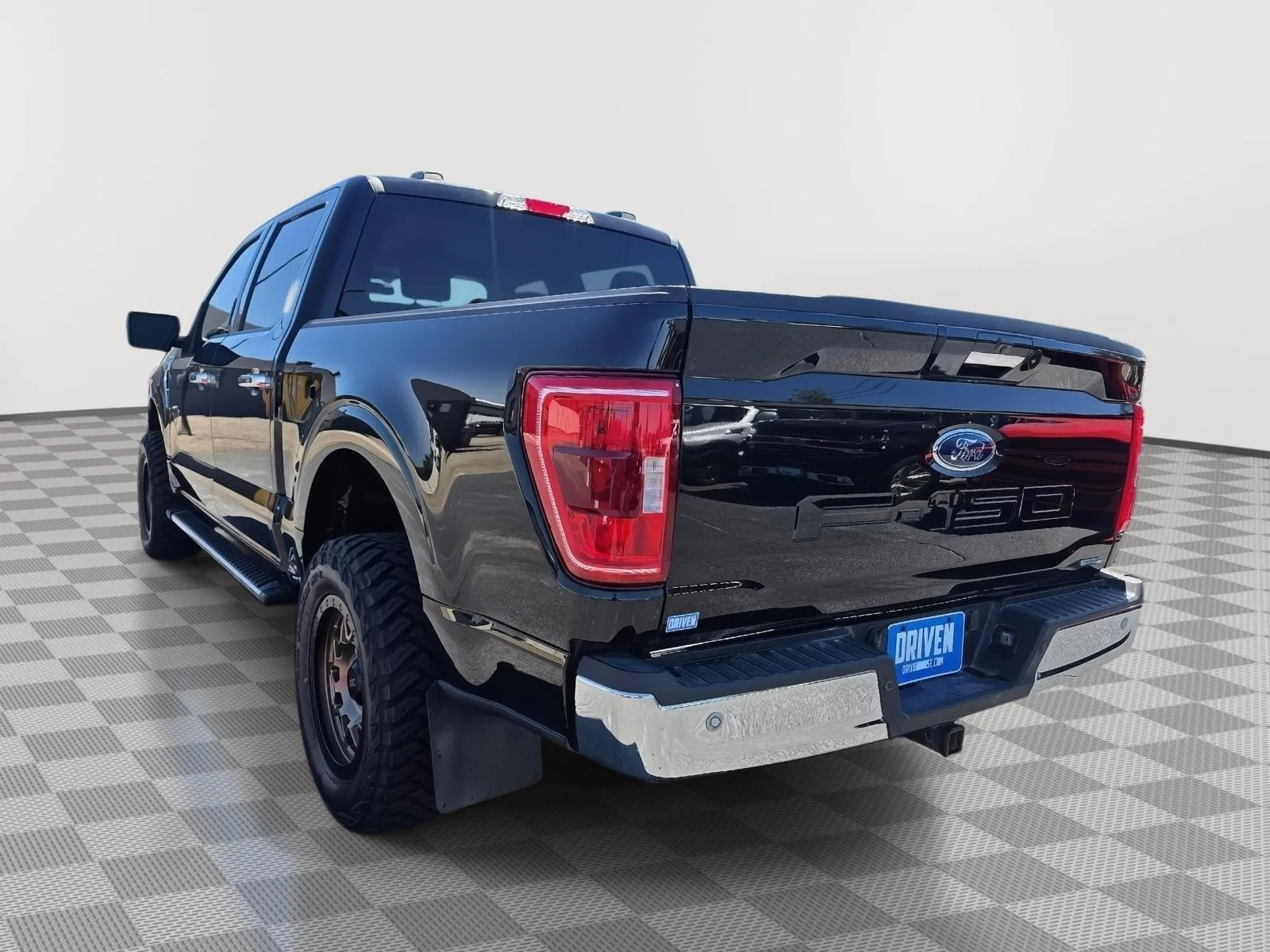 2023 Ford F-150 XLT - Photo 6