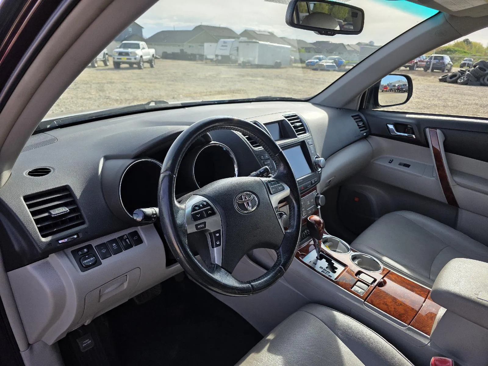 2011 Toyota Highlander Limited - Photo 10