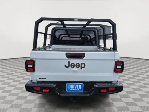More photos of 2022 Jeep Gladiator Rubicon at Driven, ID