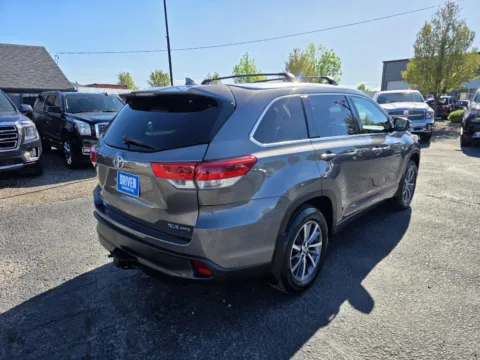 More photos of 2018 Toyota Highlander XLE at Driven, ID