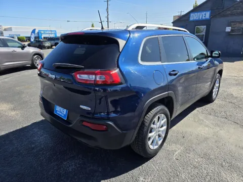 More photos of 2018 Jeep Cherokee Latitude at Driven, ID