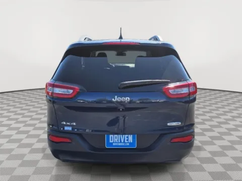 More photos of 2018 Jeep Cherokee Latitude at Driven, ID