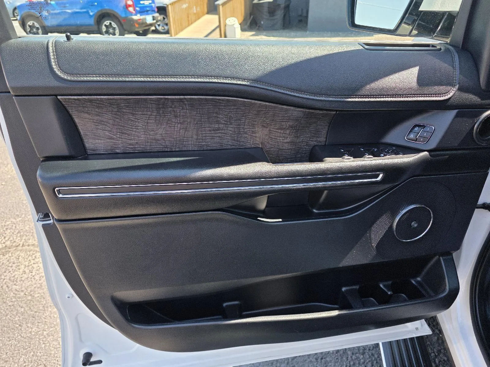 2021 Ford Expedition Limited - Photo 9