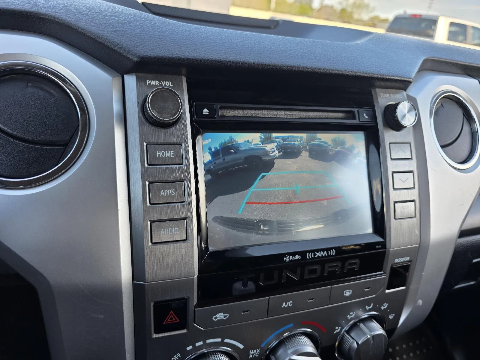 2016 Toyota Tundra SR5 - Photo 19