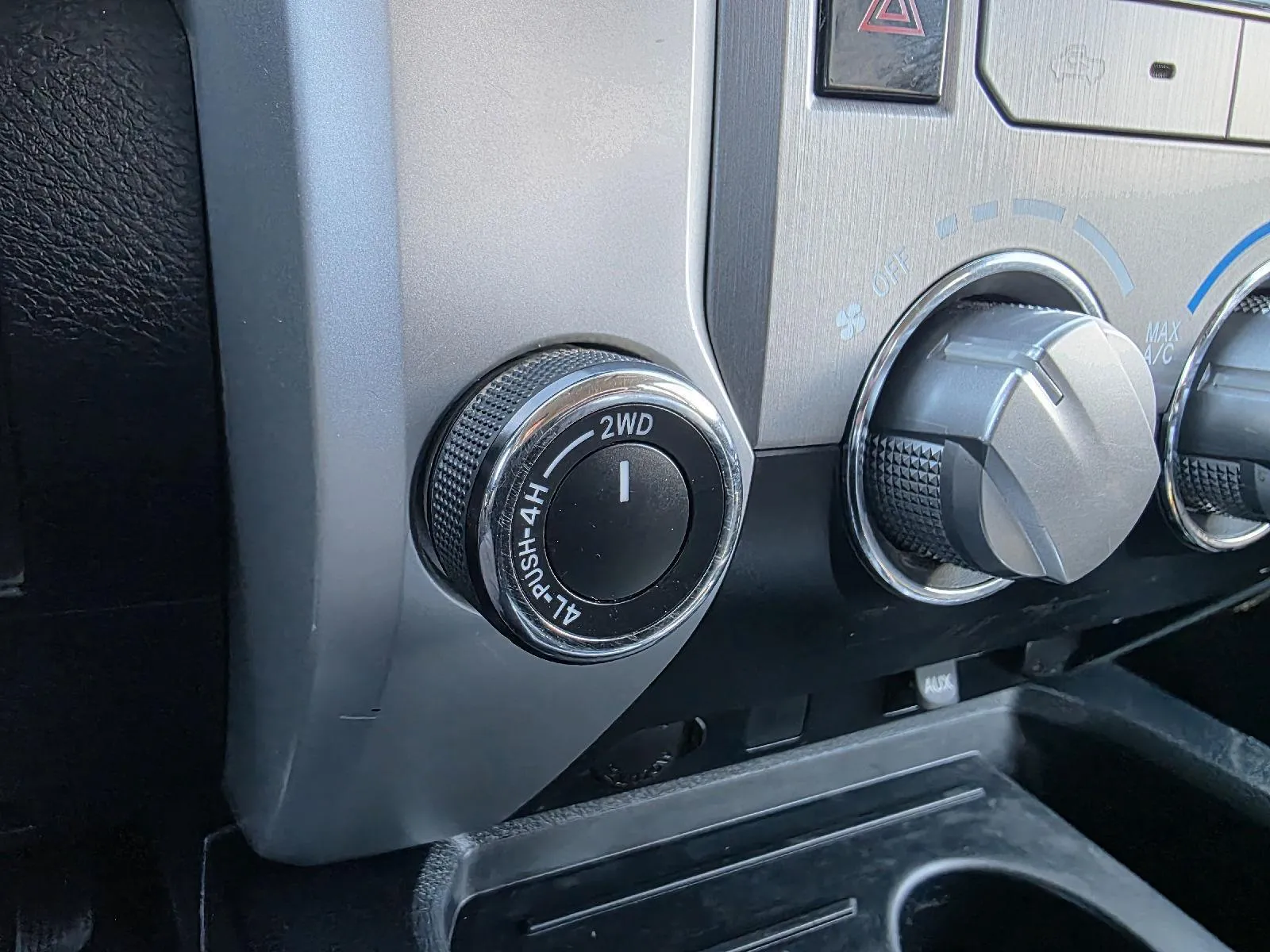 2016 Toyota Tundra SR5 - Photo 20