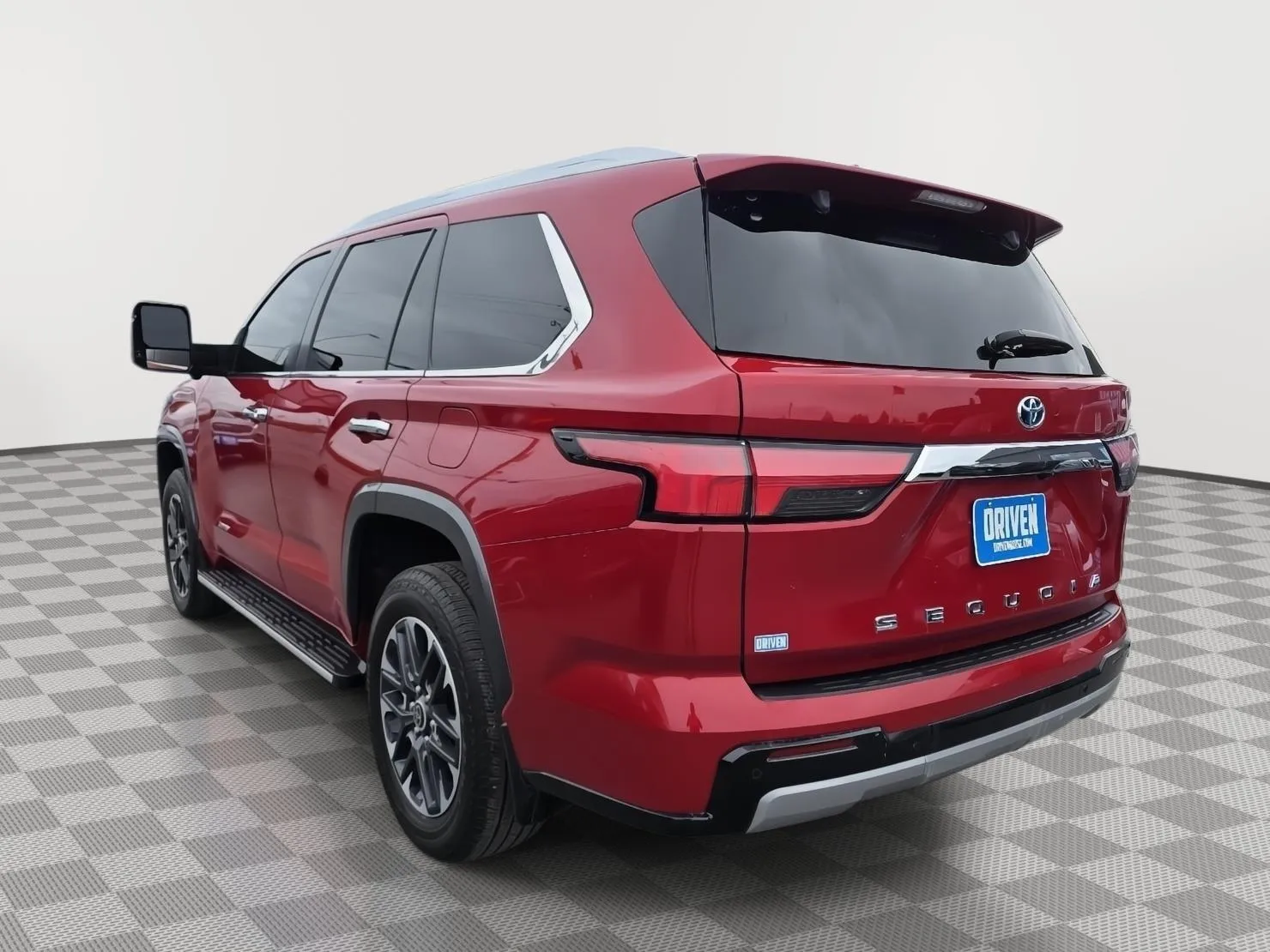 Toyota Sequoia photo 6