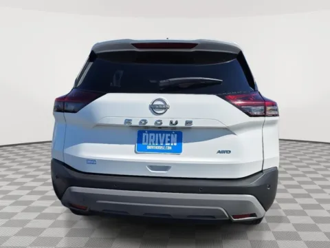 More photos of 2023 Nissan Rogue S at Driven, ID