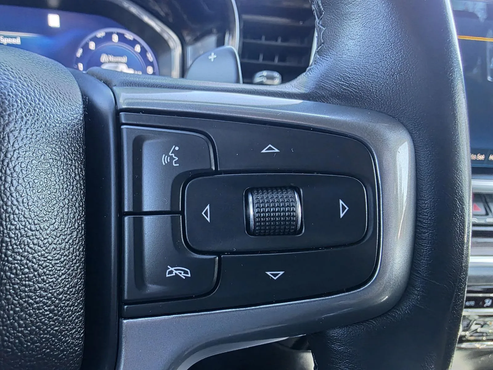 2023 Chevrolet Silverado 1500 LT Trail Boss - Photo 15