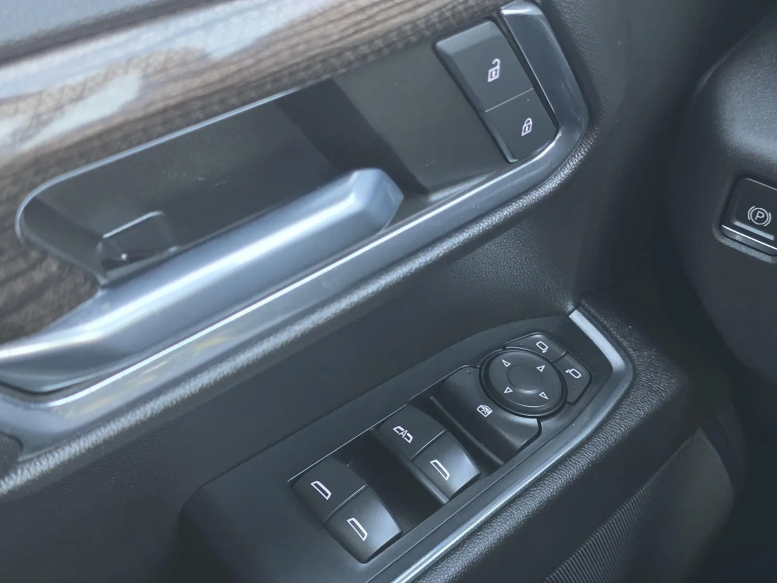 2023 Chevrolet Silverado 1500 LT Trail Boss - Photo 22