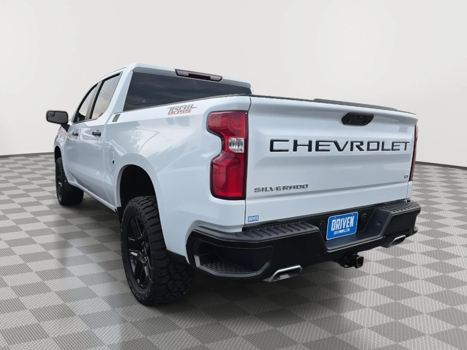 2023 Chevrolet Silverado 1500 LT Trail Boss - Photo 6