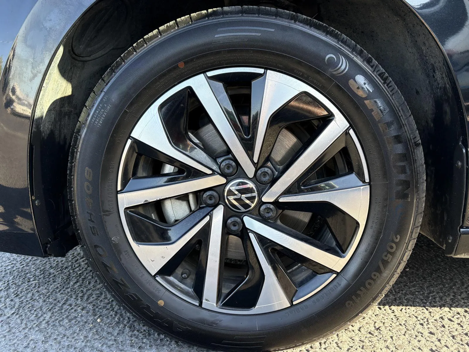 2024 Volkswagen Jetta S - Photo 23